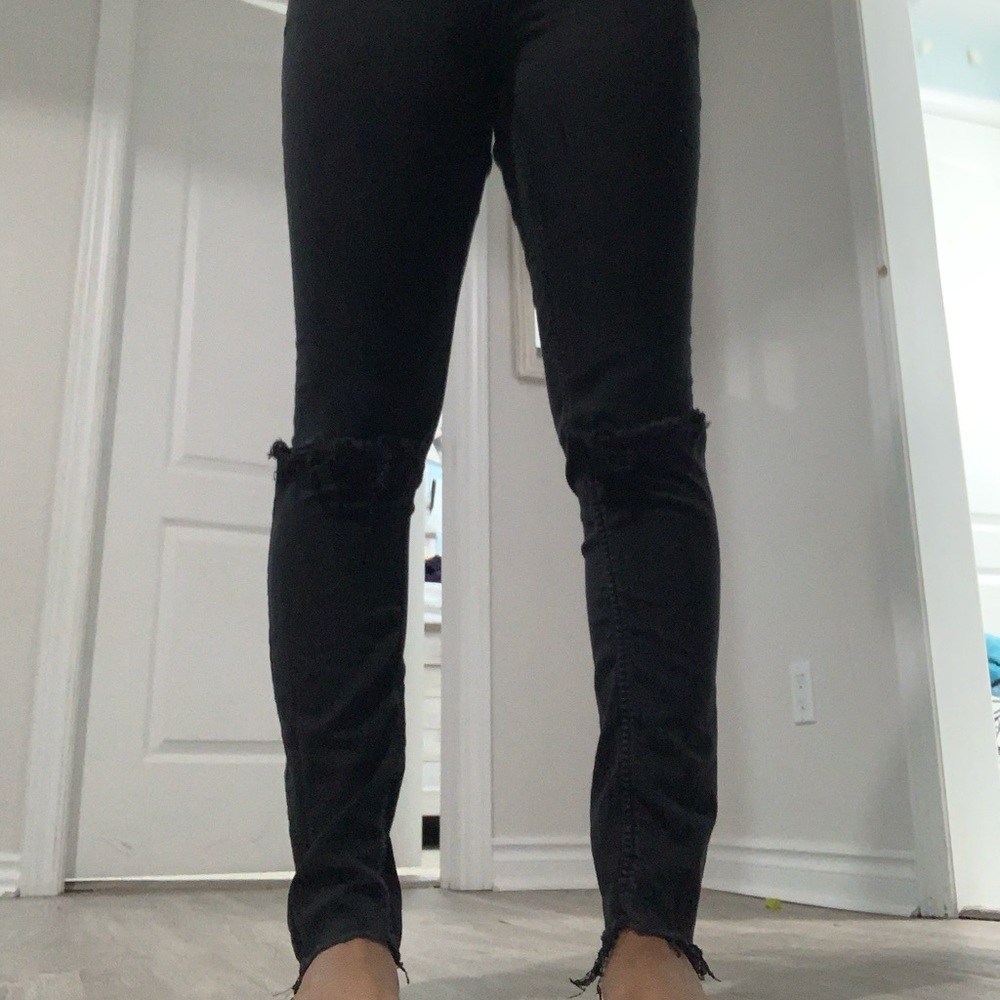 H&M Black Ripped Jeans